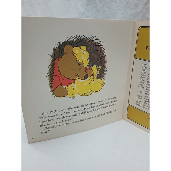 Walt Disney's Winnie the Pooh and the Honey Tree Read Along Book (No Tape) - Picture 5 of 7